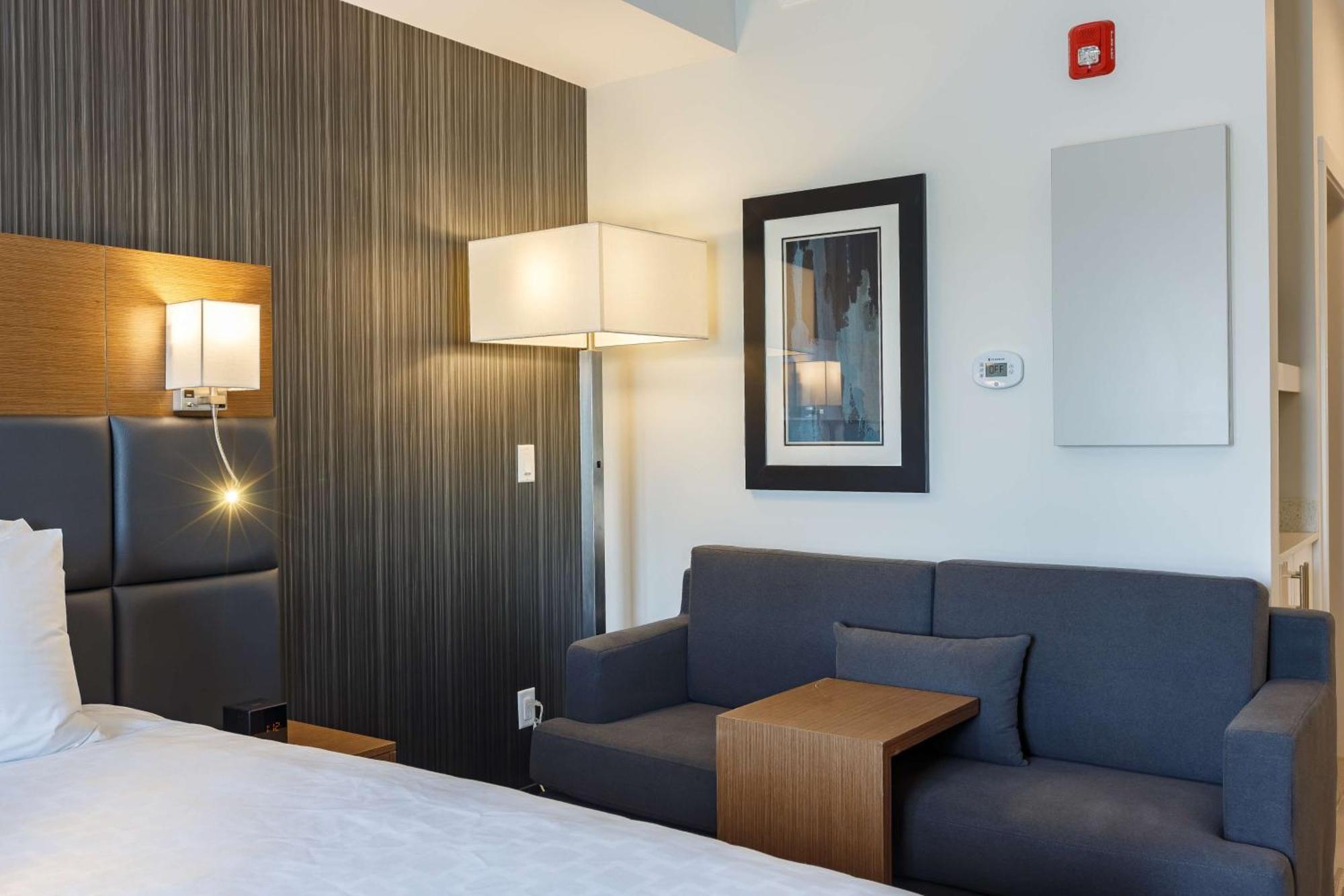 เอ็กเซกคิวทีฟ เรสซิเดนซ์ บาย เบสต์เวสเทิร์น แคลกรี ซิตี้วิว นอร์ท Hotel คาลการี ภายนอก รูปภาพ