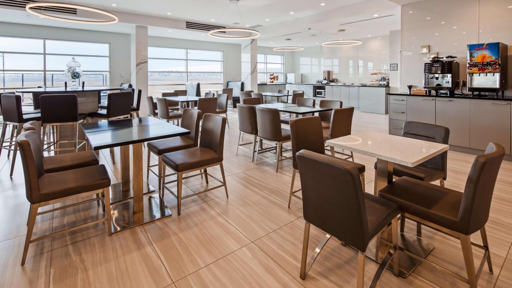 เอ็กเซกคิวทีฟ เรสซิเดนซ์ บาย เบสต์เวสเทิร์น แคลกรี ซิตี้วิว นอร์ท Hotel คาลการี ภายนอก รูปภาพ
